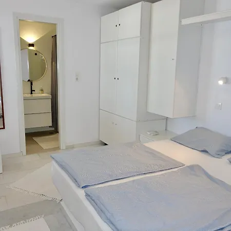 Apartment D - Kamari Village *