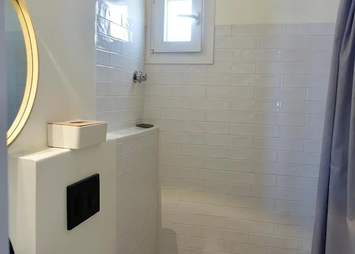 D - Kamari Village Aliko Beach