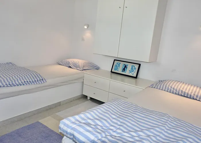 D - Kamari Village Appartement *